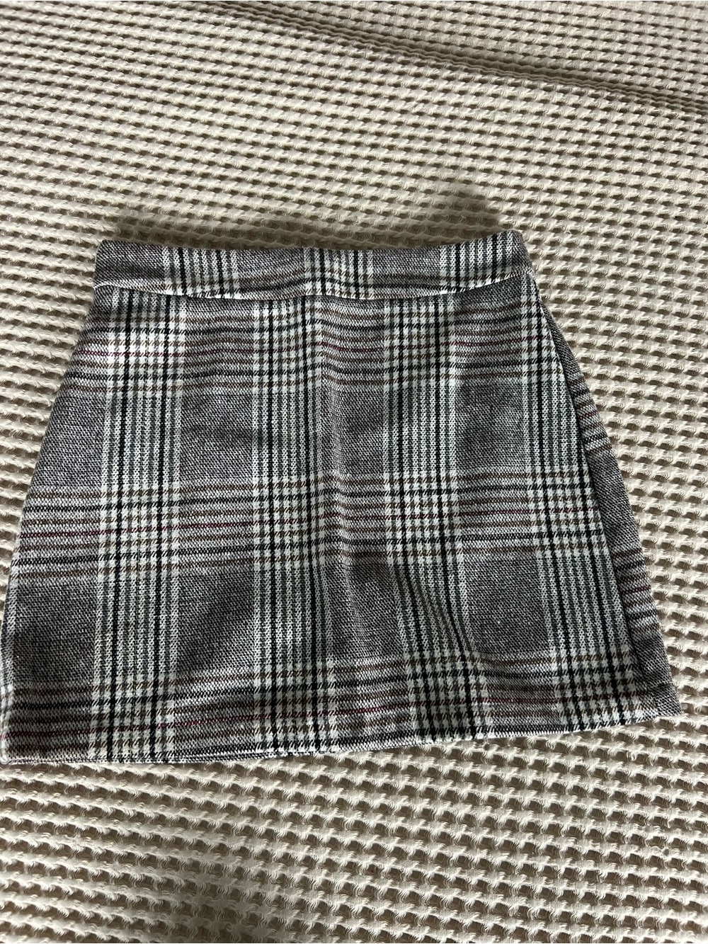 H&M Checked Mini Skirt in Gray, Black and White